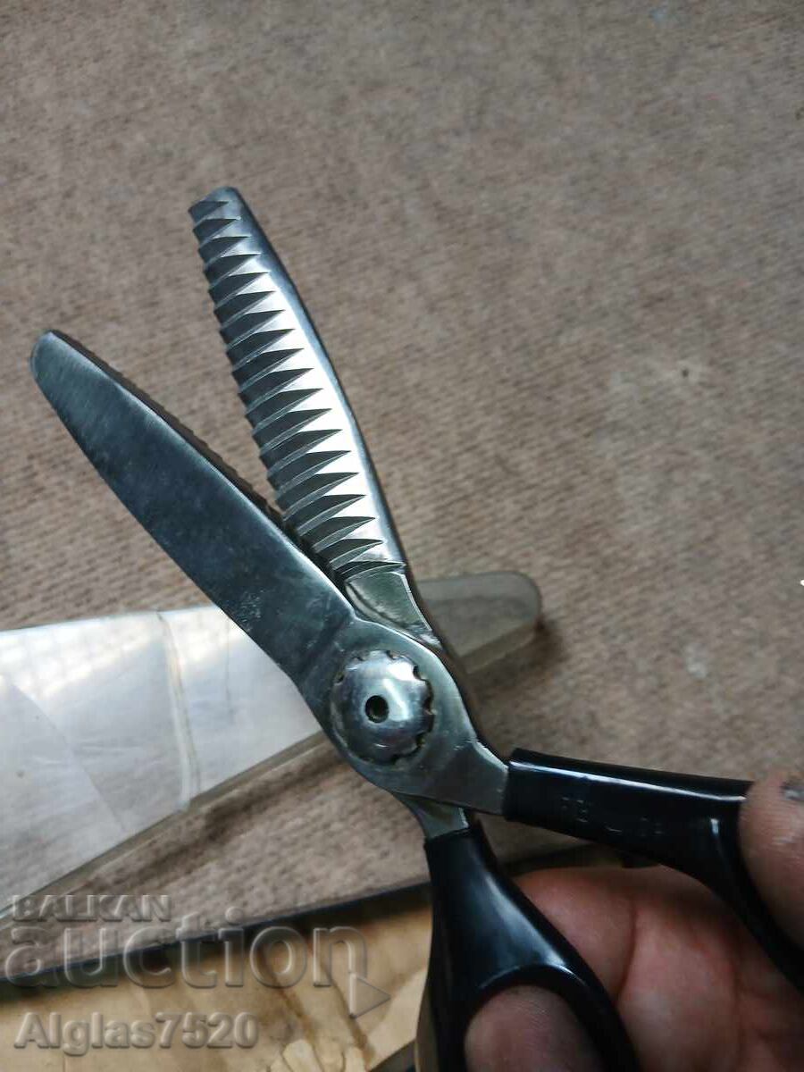 Licitație Foarfecă rusească nouă "Zig-Zag"