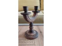 Дърворезба свещник за ценители