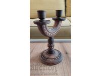 Дърворезба свещник за ценители