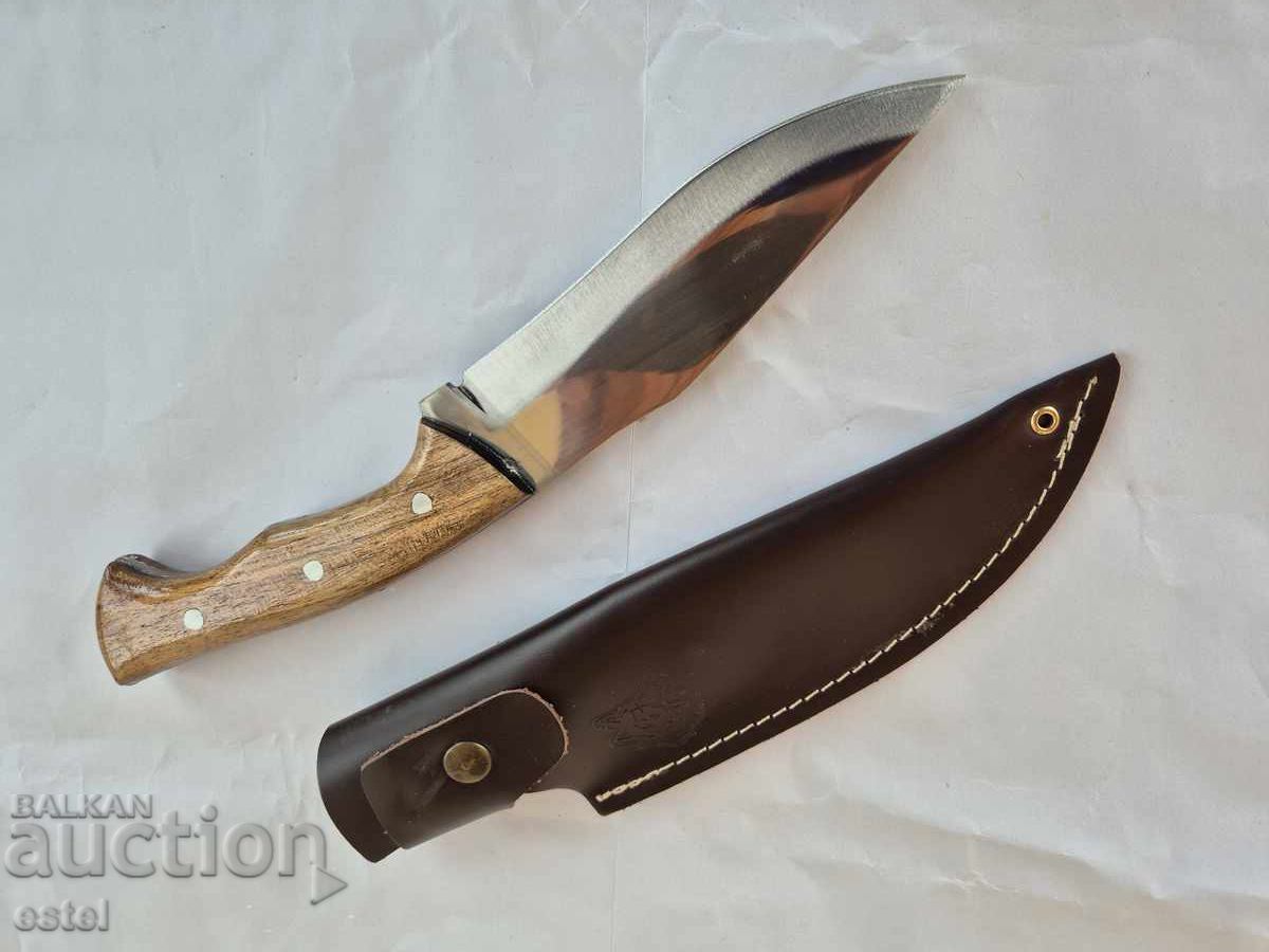 Δημοπρασία Μεγάλο κυνηγετικό μαχαίρι με θήκη