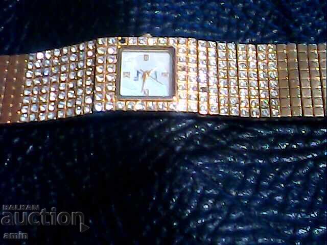 Frumos ceas de damă, cadou, funcționează perfect - 7