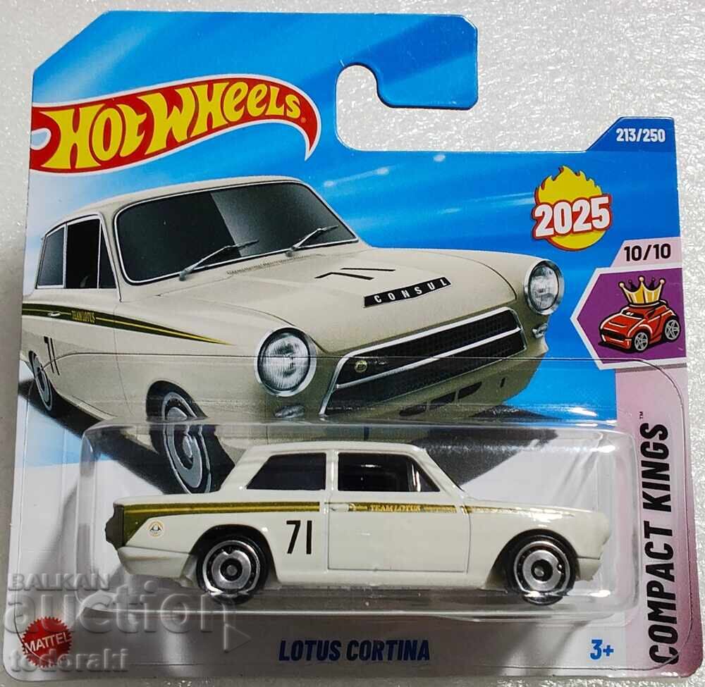Hot Wheels Lotus Cortina Хот Уилс 1:64 Лотус Кортина Количка