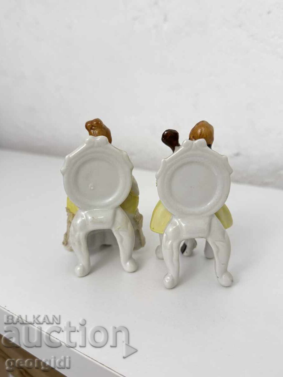 Delivery of Lot of porcelain figurines from 0.01lv Delivery of Lot of porcelain figurines from 0.01lv