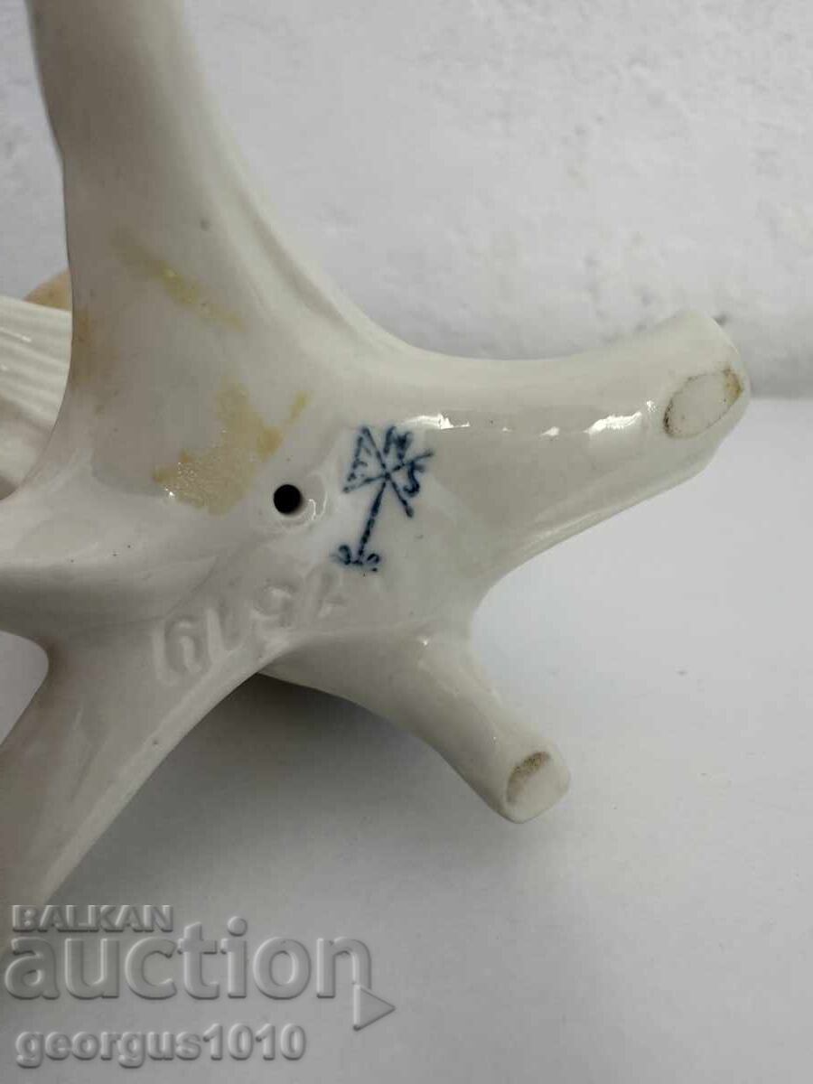 Porcelain figure Karl Ens No. 7569 - 5 Porcelain figure Karl Ens No. 7569 - 5