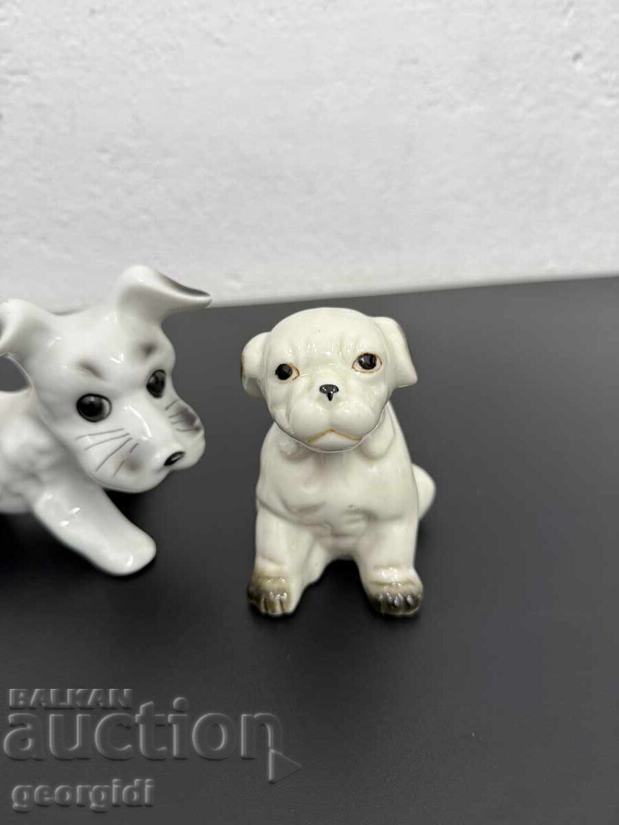 Аукцион ЛОТ кучета / порцелан / фигури Аукцион ЛОТ кучета / порцелан / фигури