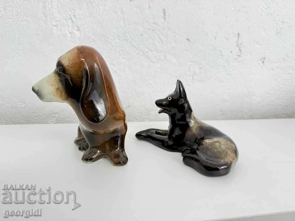 Auction LOT of old German ceramic dogs Auction LOT of old German ceramic dogs