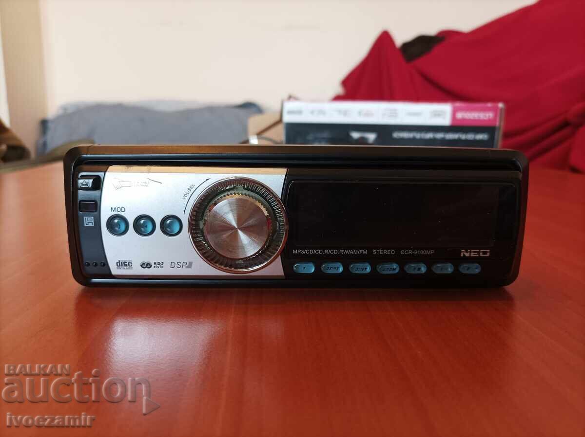 Radio auto cu preț 5.50 BGN | € 2.81