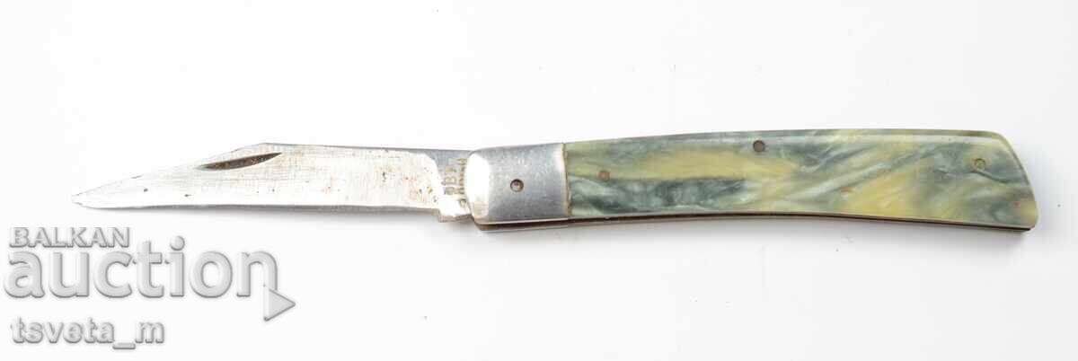Auction Pocket knife - for repair or parts Auction Pocket knife - for repair or parts