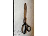 Παλιό επαγγελματικό ψαλίδι ραπτικής από τη Βόρεια Κορέα
