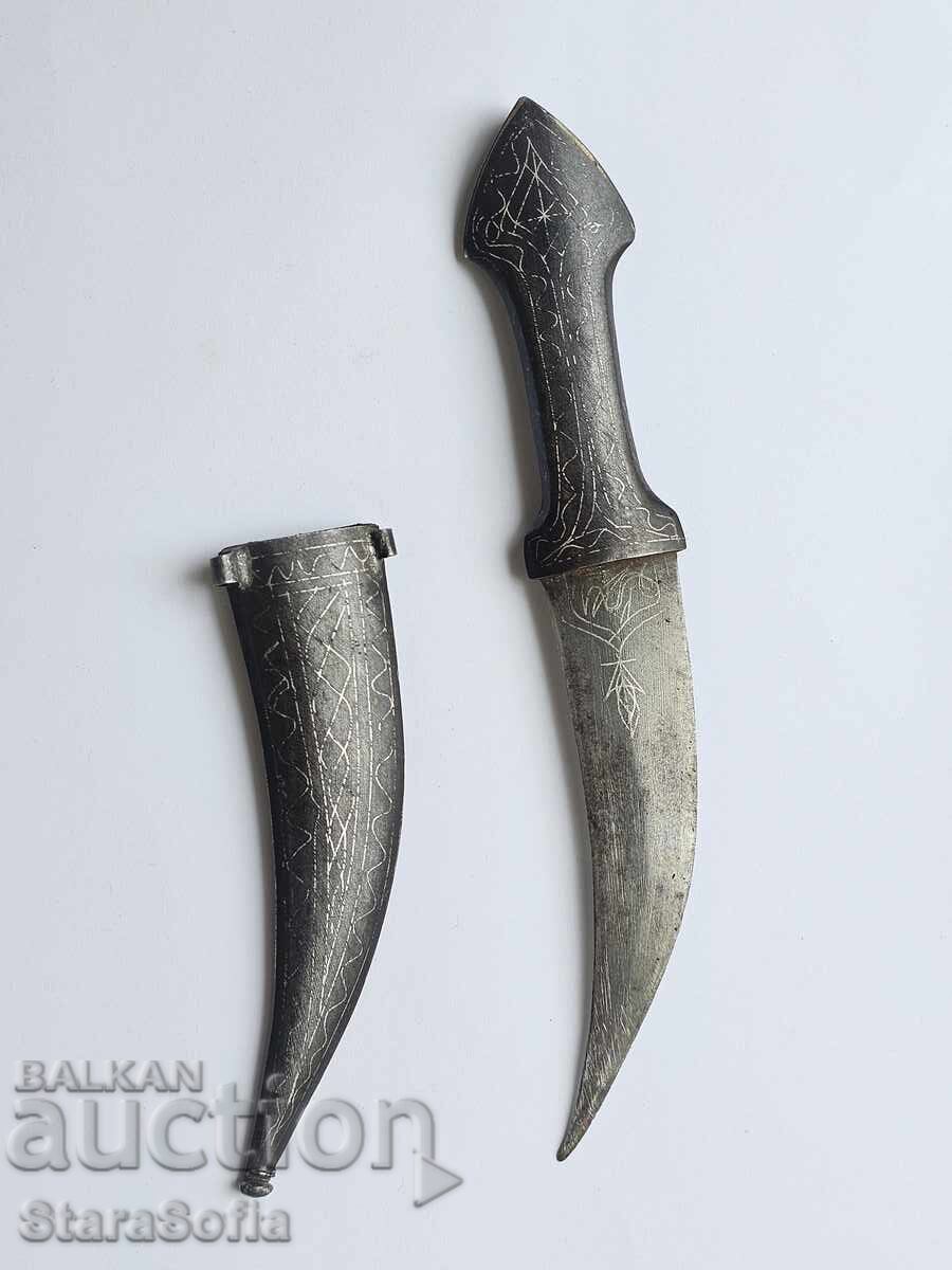 Delivery of Authentic 19th-century Kama Delivery of Authentic 19th-century Kama