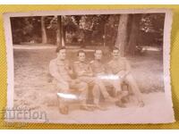 Продавам стара снимка,картичка.