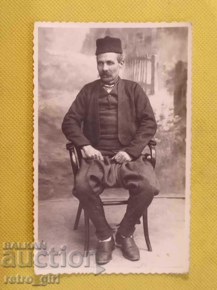 Πουλάω μια παλιά φωτογραφία, κάρτα.