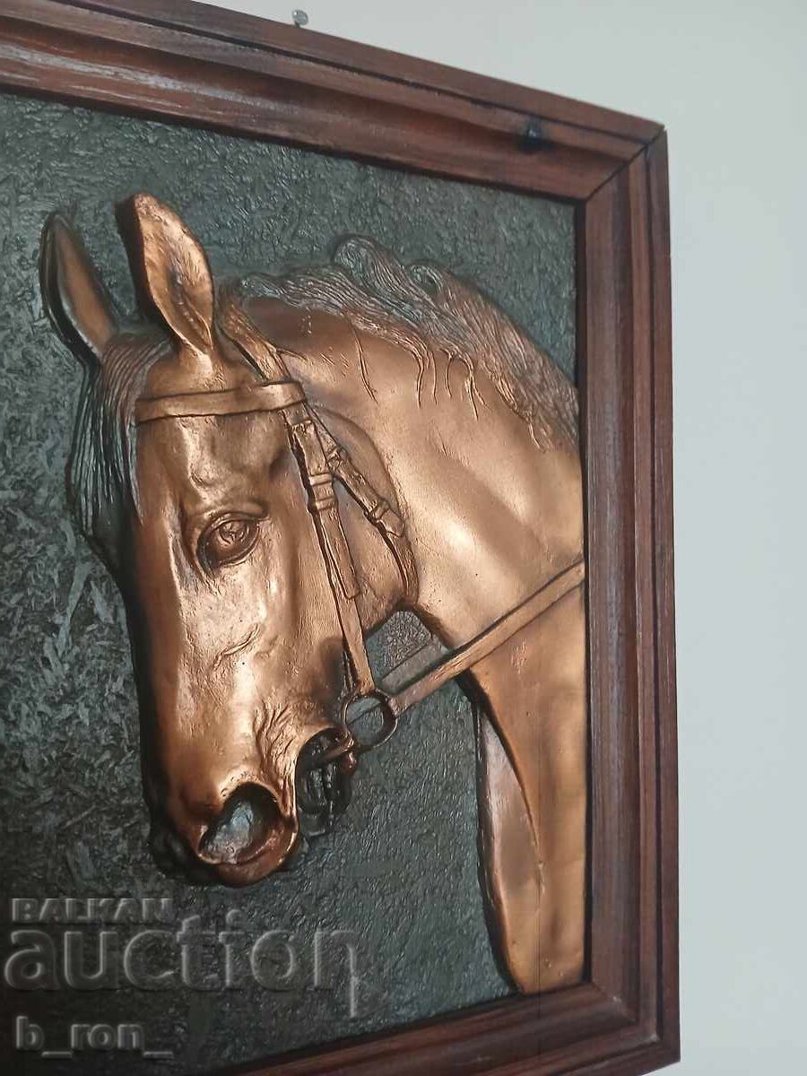 Παλαιό ανάγλυφο έργο ζωγραφικής με τιμή 140.00 BGN | € 71.58