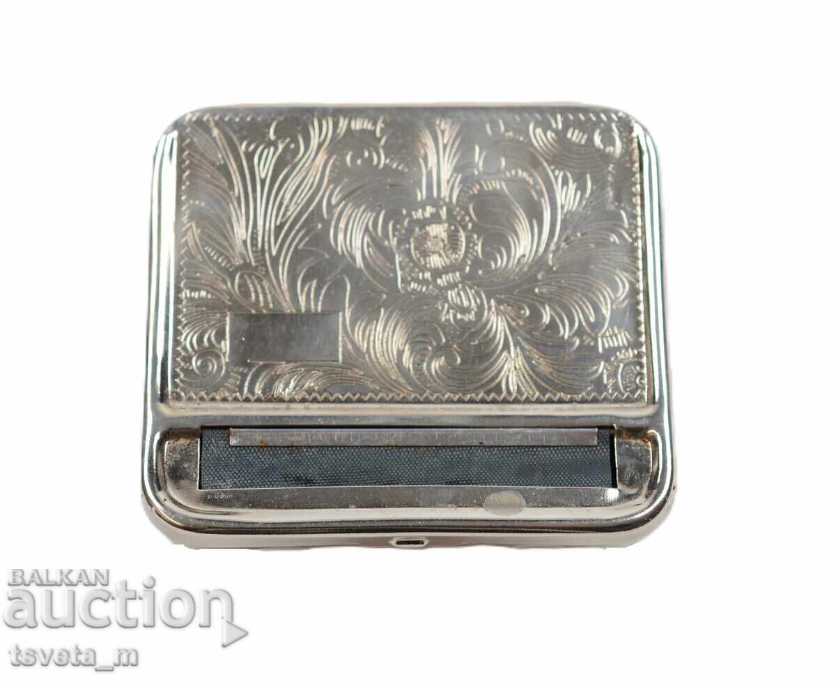 Cigarette rolling machine Cigarette rolling machine