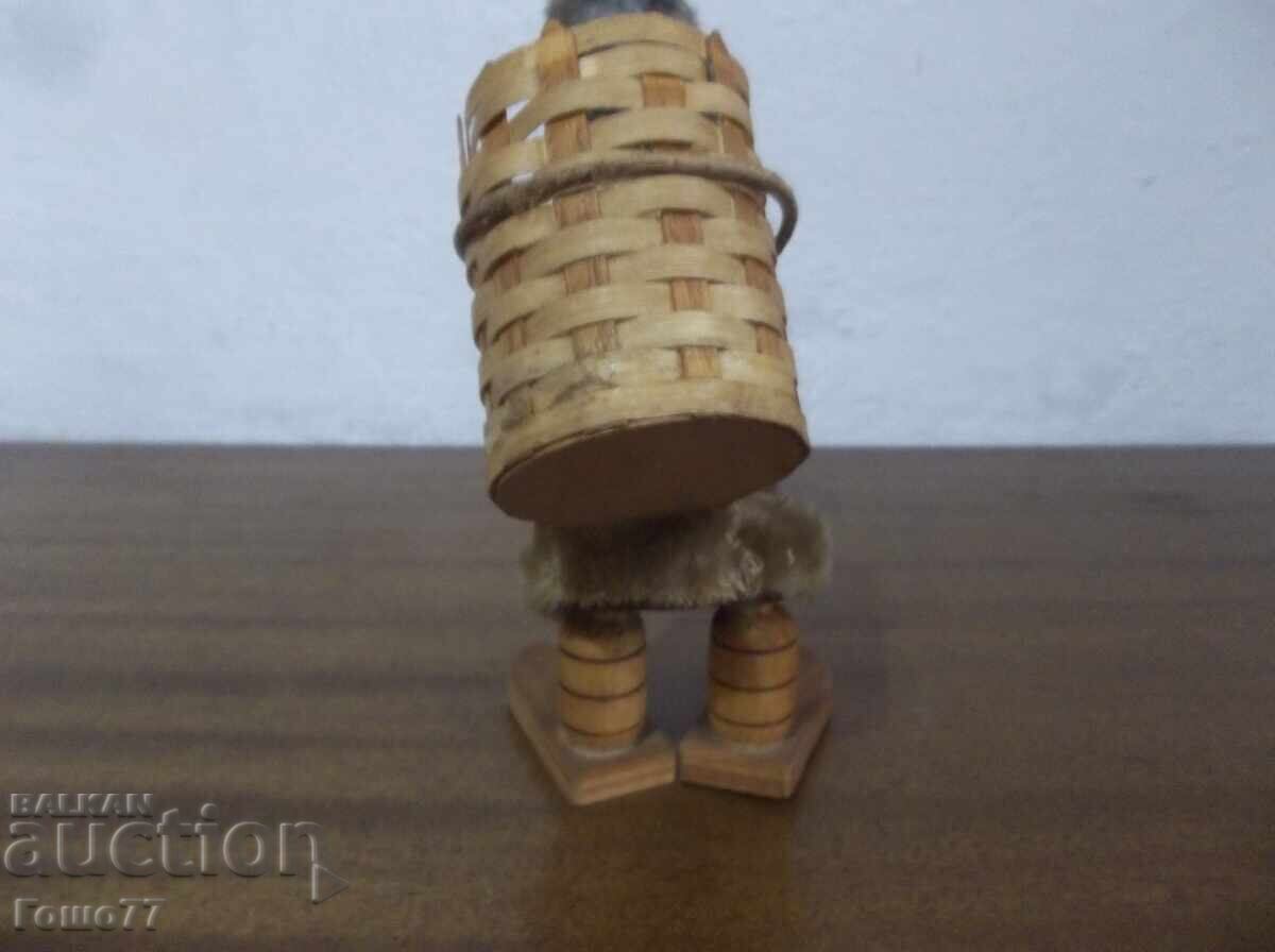 Παράδοση Ένα ειδώλιο Παράδοση Ένα ειδώλιο