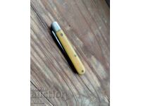 Παλαιό αυθεντικό ξυράφι. BZTS