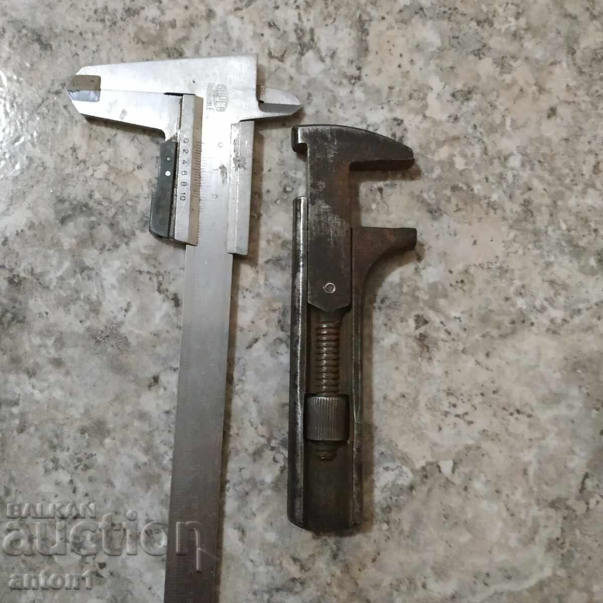 Cheie veche cu preț € 11.00 | 21.51 BGN Cheie veche cu preț € 11.00 | 21.51 BGN