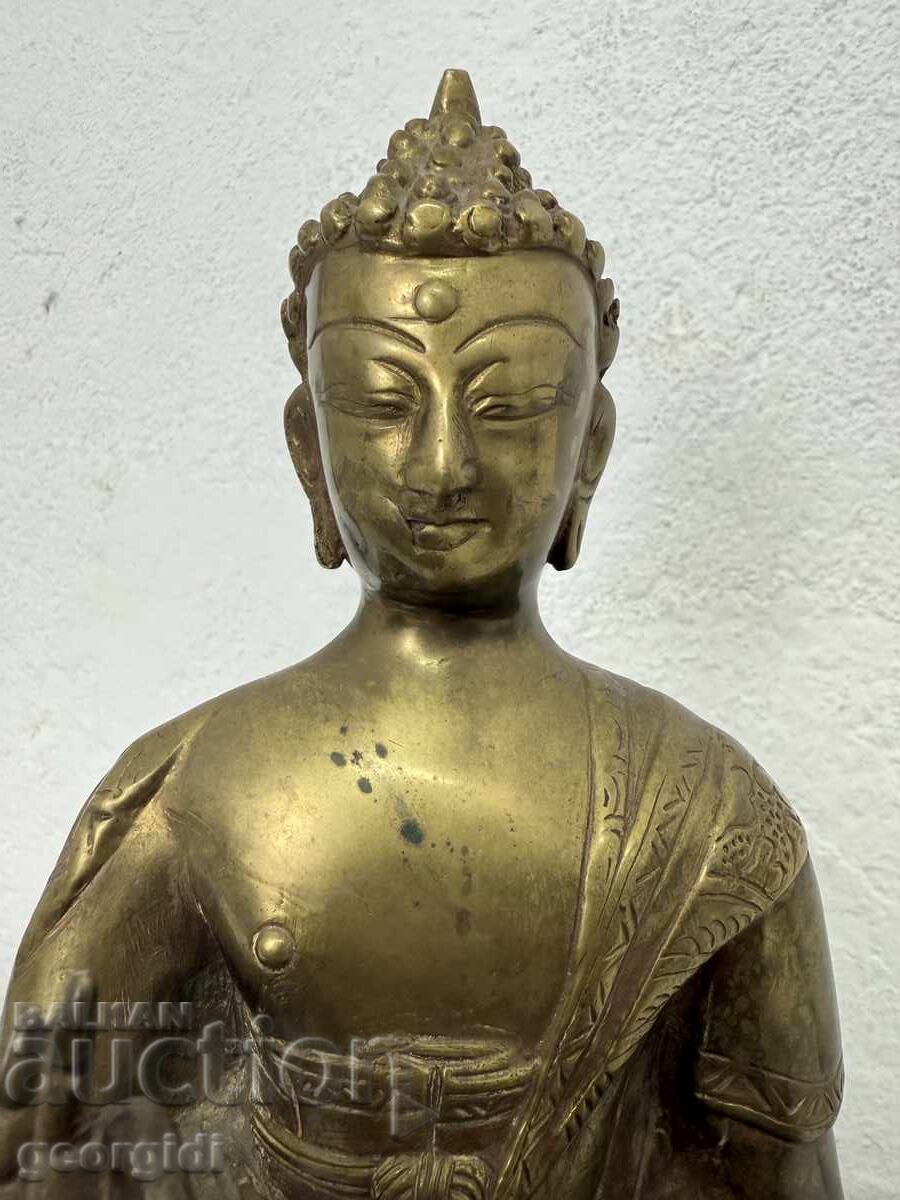 Bronze sculpture / figure of a meditating Buddha. No. 7573 - 5 Bronze sculpture / figure of a meditating Buddha. No. 7573 - 5