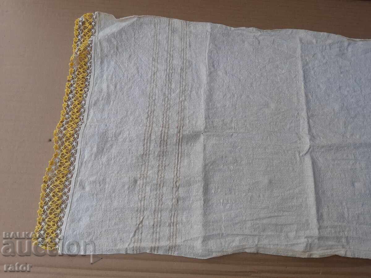 Δημοπρασία Αυθεντικό υφαντό κεναρένιο μαντήλι με δαντέλα, τελετουργικό μαντήλι