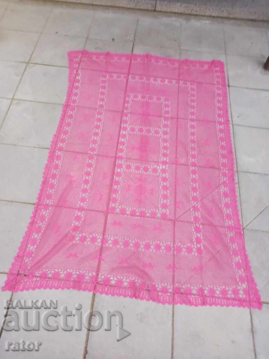 Μεγάλη πλεκτή στο βελονάκι τραπεζομάντηλο 120 / 190 εκ Μεγάλη πλεκτή στο βελονάκι τραπεζομάντηλο 120 / 190 εκ