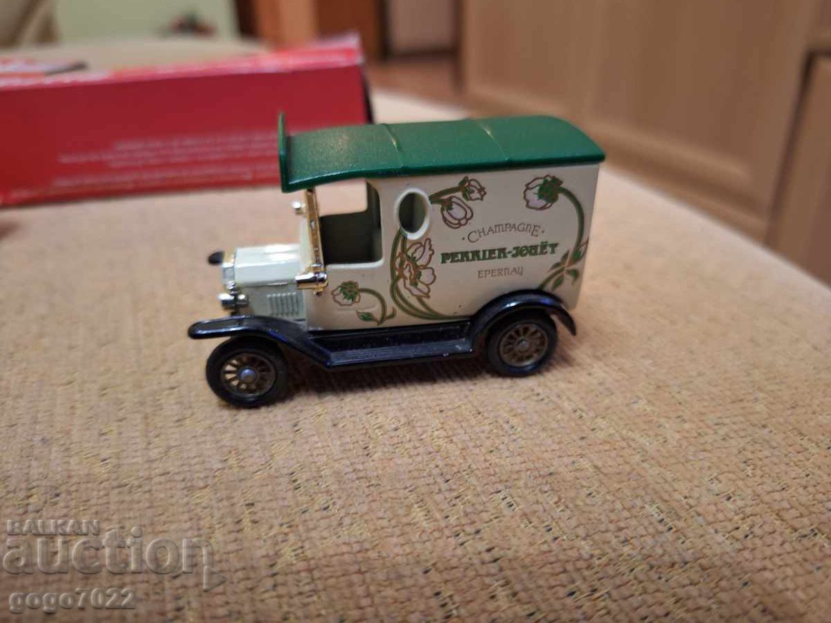 Моделче на LLEDO ENGLAND с цена 5.00 лв. | € 2.56 Моделче на LLEDO ENGLAND с цена 5.00 лв. | € 2.56