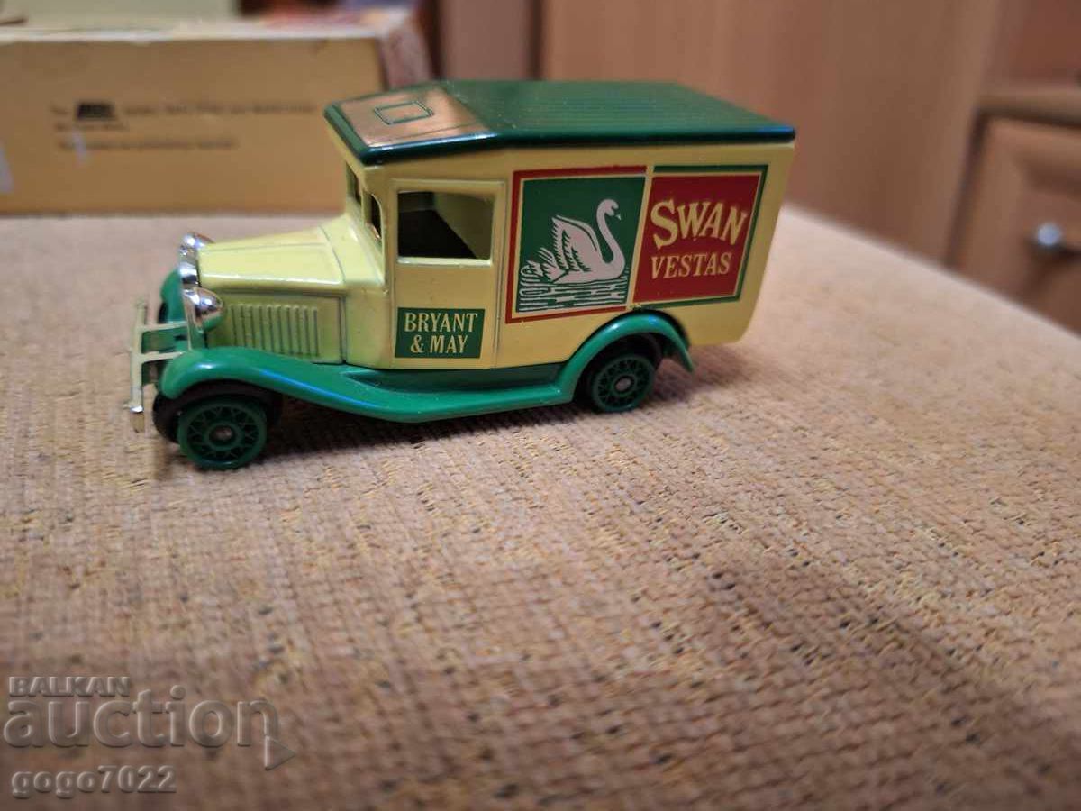 Моделче на LLEDO ENGLAND с цена 5.00 лв. | € 2.56 Моделче на LLEDO ENGLAND с цена 5.00 лв. | € 2.56