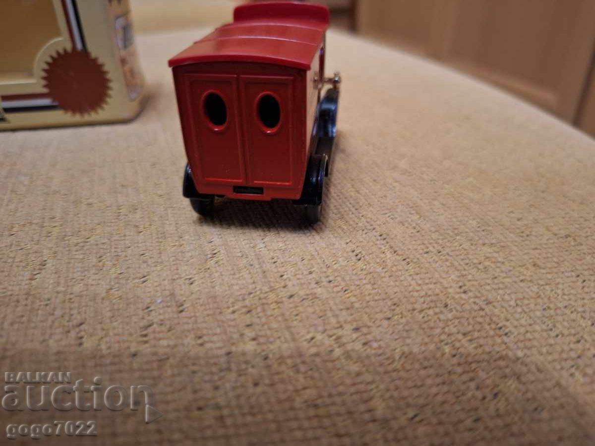 Моделче на LLEDO ENGLAND - 5 Моделче на LLEDO ENGLAND - 5