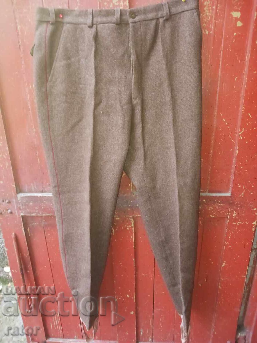 Delivery of Winter military shaggy leggings, uniform - BNA, NRB, like new Delivery of Winter military shaggy leggings, uniform - BNA, NRB, like new