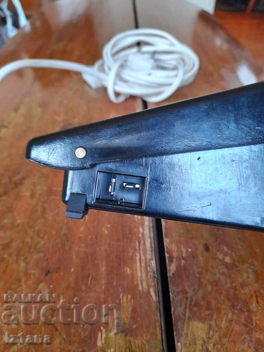 Παλιά πεντάλ ραπτομηχανής - 6 Παλιά πεντάλ ραπτομηχανής - 6