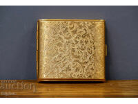 SET-CUTIE DE ȚIGĂRI "MOSCOVA" ȘI DESCHIZĂTOR "PETRODVOREȚ"