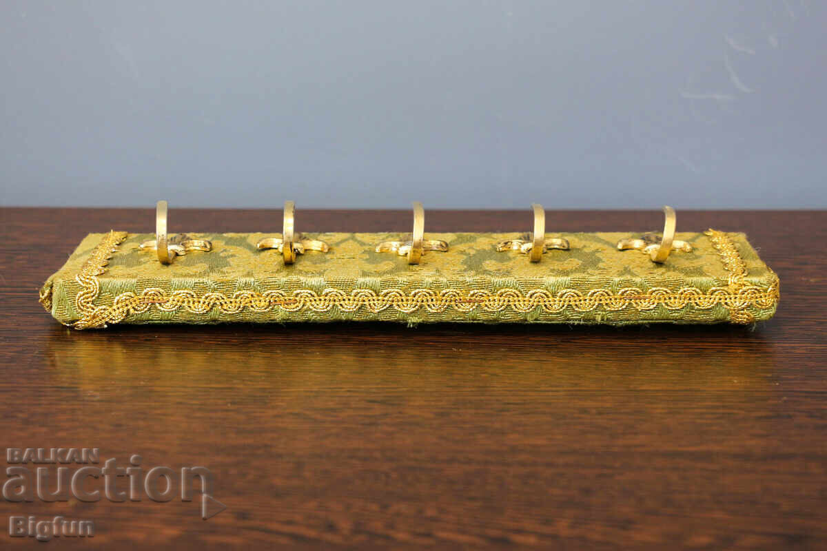 Auction Old Baroque Canvas Wall Hanger Auction Old Baroque Canvas Wall Hanger