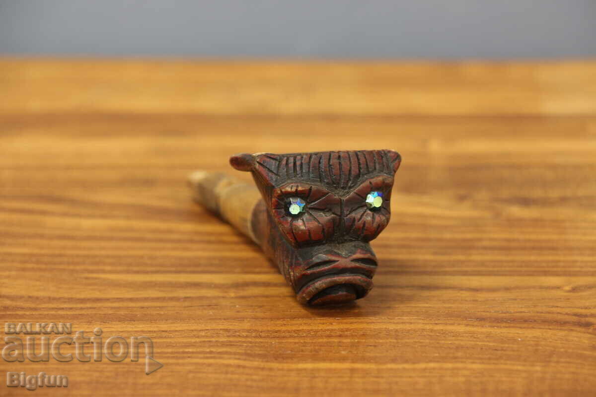 Strange Old Wooden Pipe with Indian Motif with price € 10.00 | 19.56 BGN