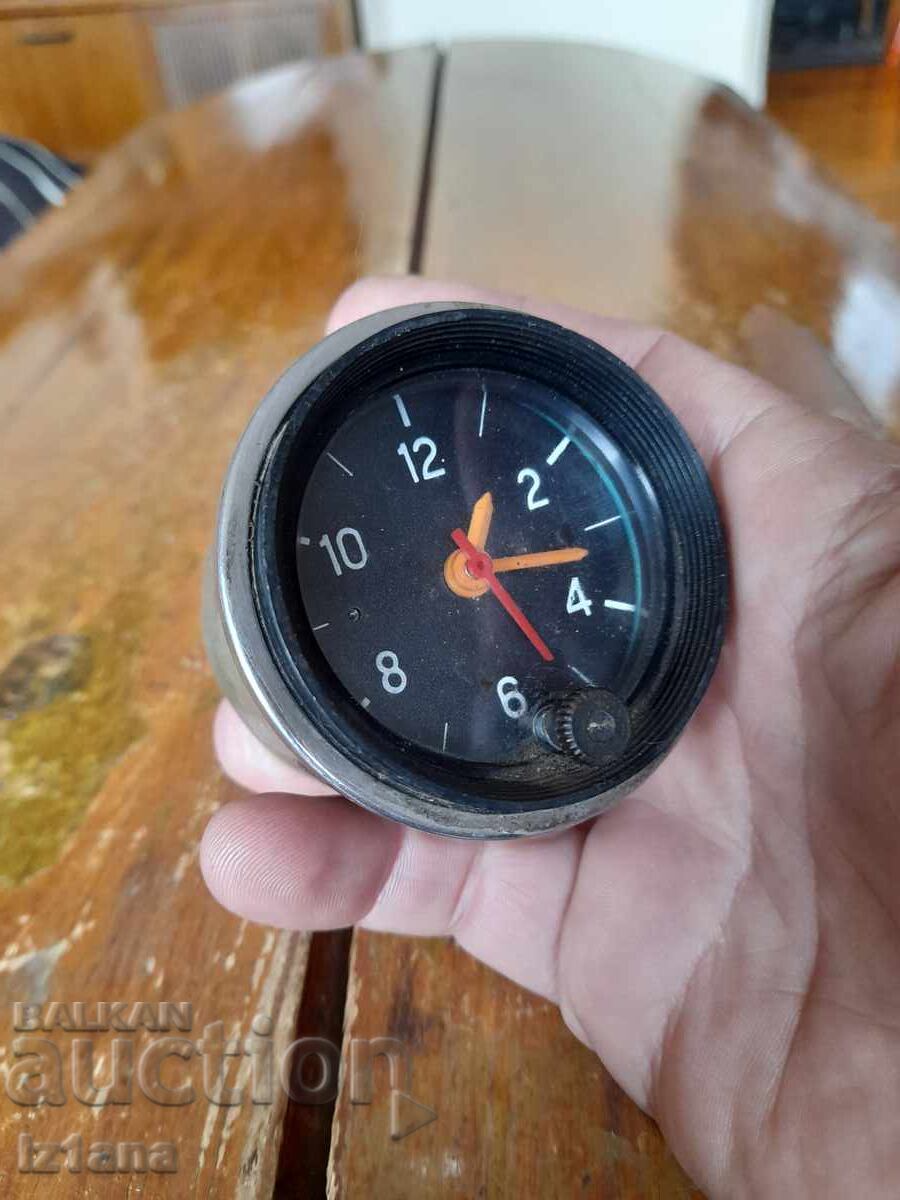 Παλιό ρολόι Lada, Vaz με τιμή 65.00 BGN | € 33.23
