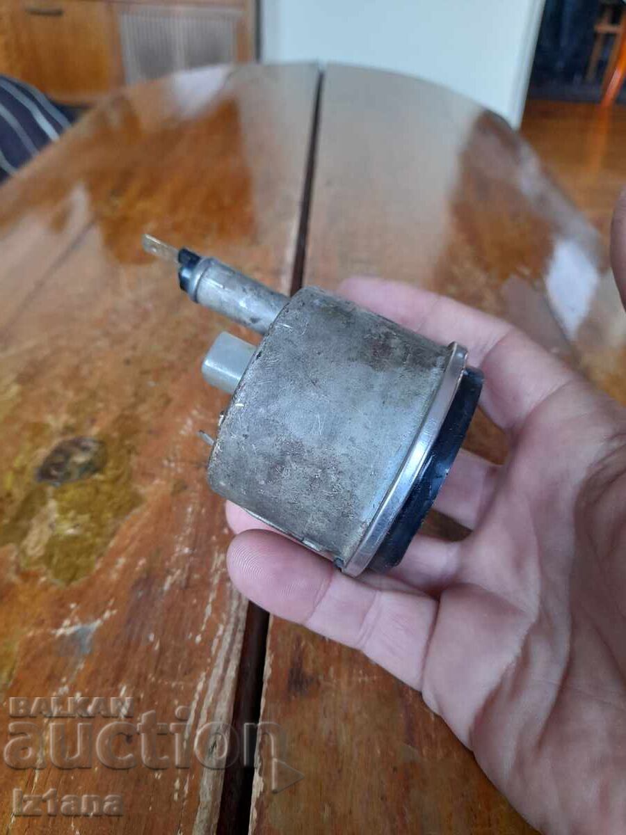 Δημοπρασία Παλιό ρολόι Lada, Vaz