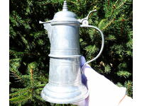 Cana de cositor cu capac 600 ml, design medieval