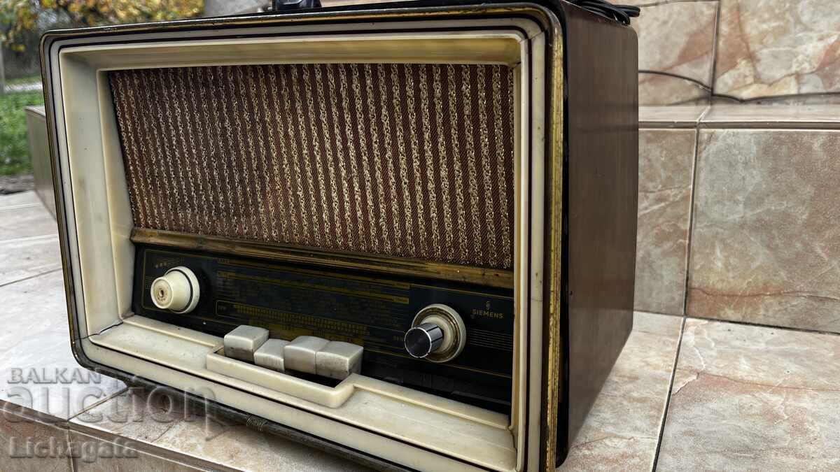 Delivery of Siemens Tube Radio Delivery of Siemens Tube Radio