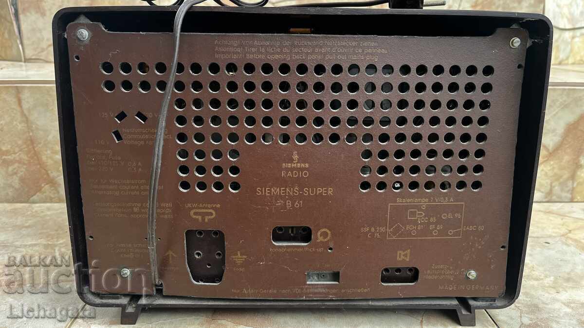 Siemens Tube Radio - 5 Siemens Tube Radio - 5