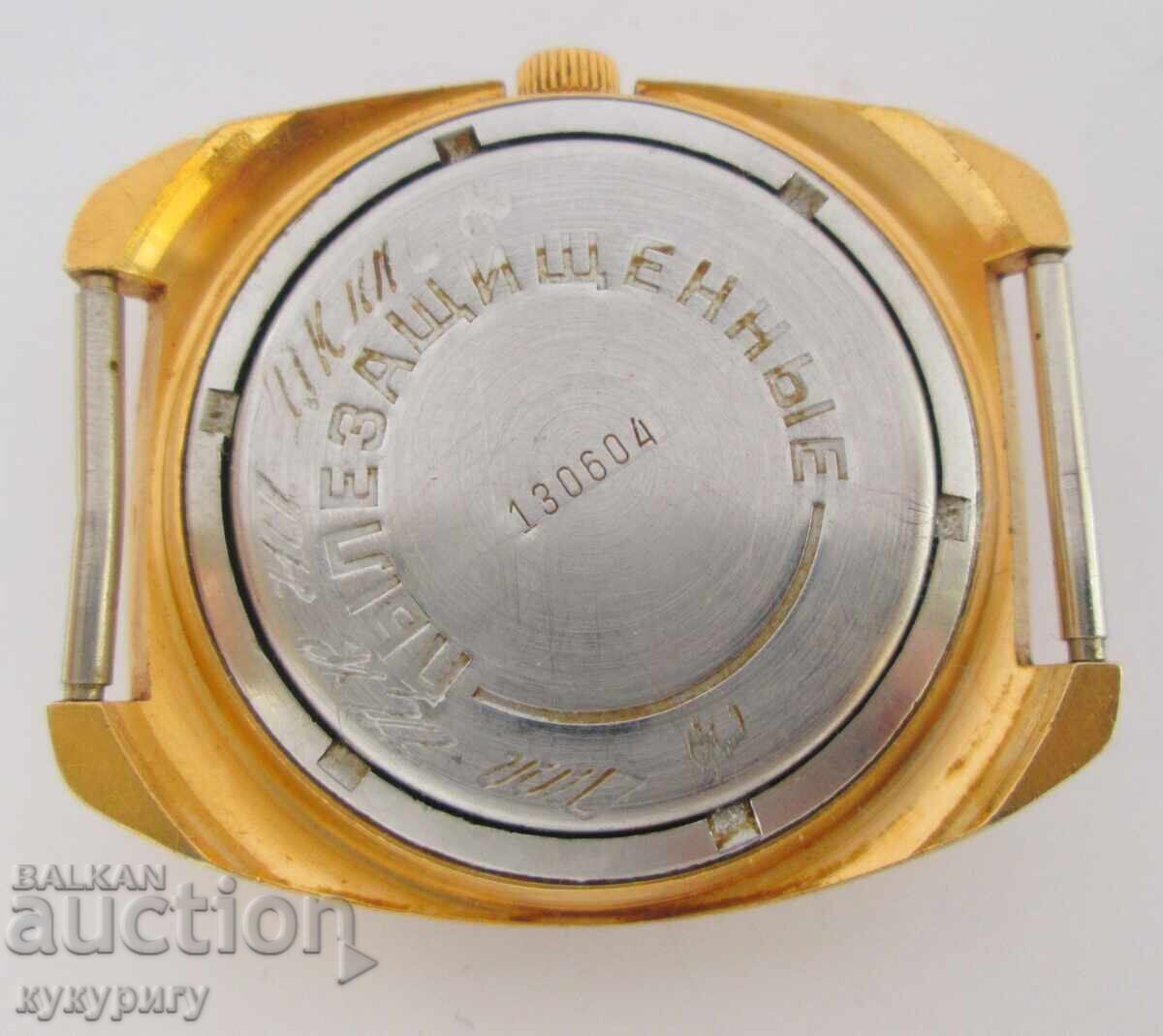 Men's Russian USSR Gold-Plated Wristwatch Chaika Very Good Condition - 5 Men's Russian USSR Gold-Plated Wristwatch Chaika Very Good Condition - 5