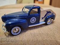 DODGE 1950 SOLIDO FRANCE   1/43