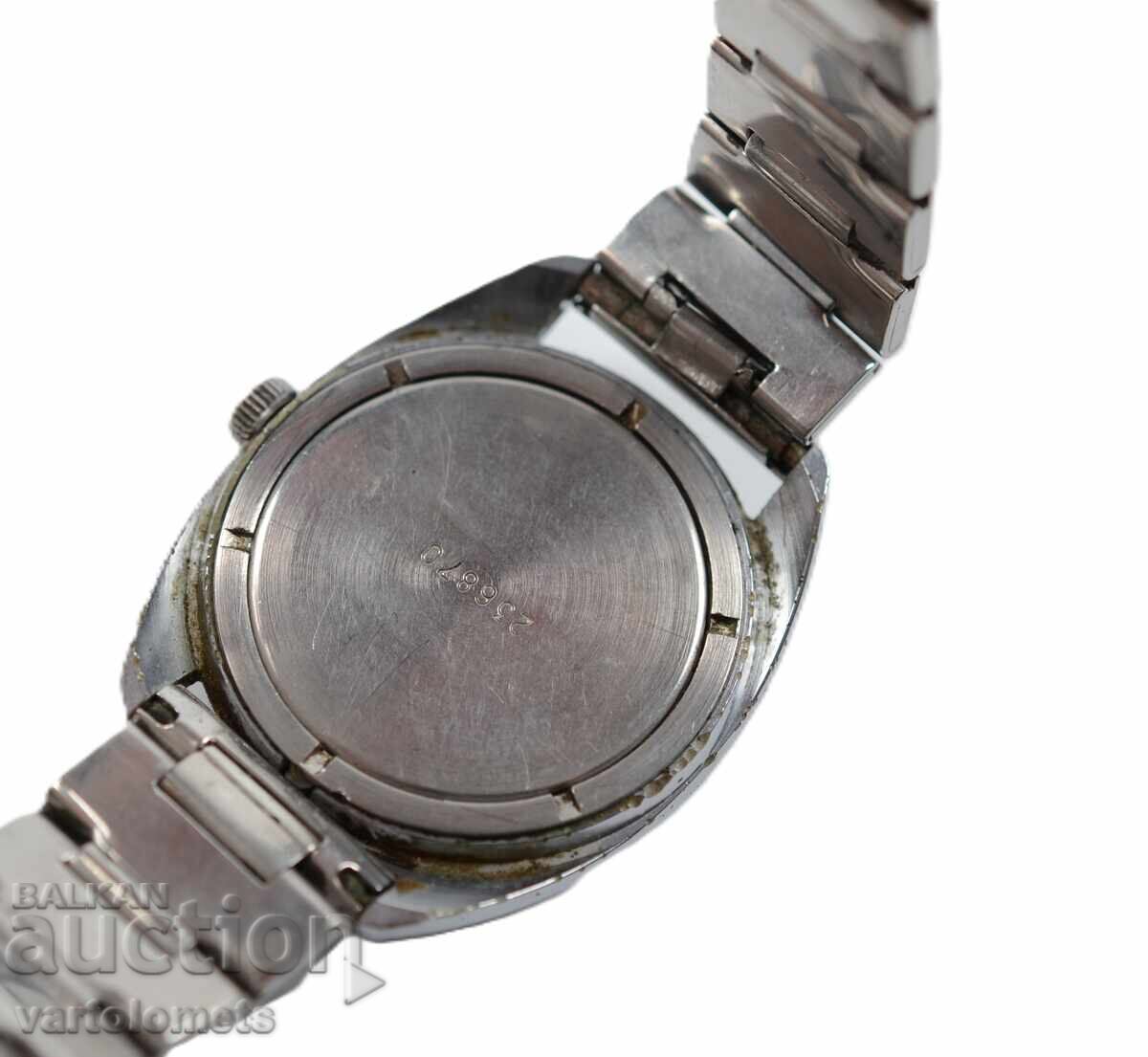 Аукцион Мъжки часовник ВОСТО WOSTOK СССР - не работи Аукцион Мъжки часовник ВОСТО WOSTOK СССР - не работи