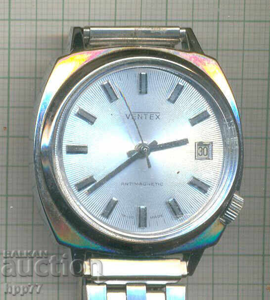 Часовник  1  работи с цена 34.20 лв. | € 17.49