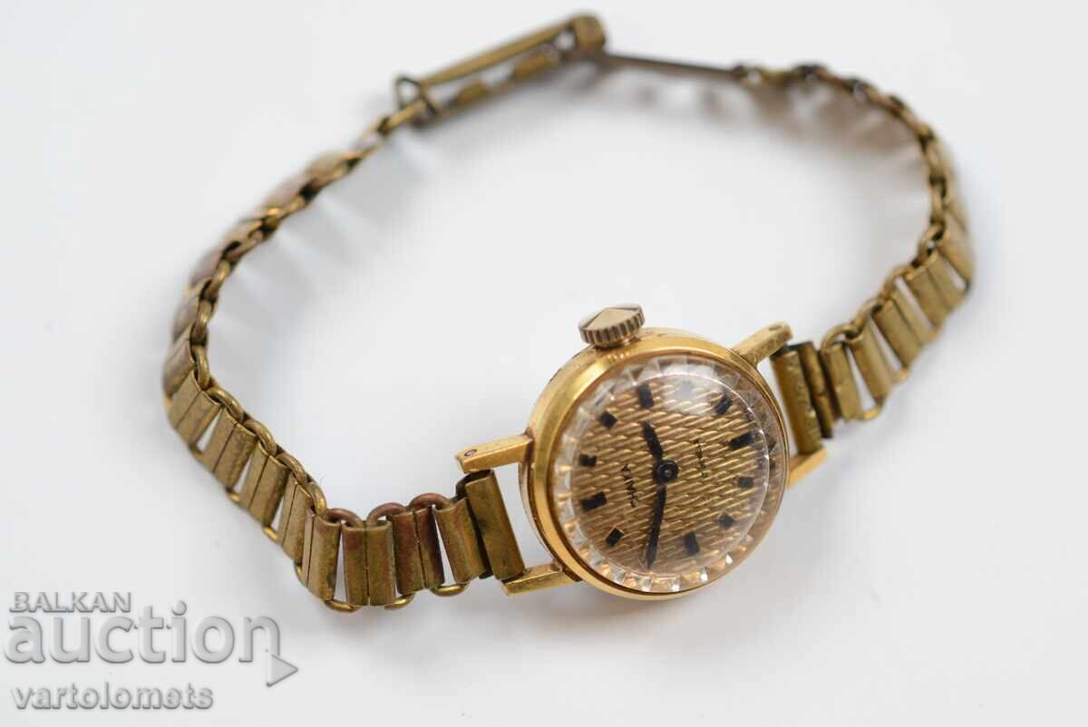 Women's watch CHAIKA CHAIKA USSR with gold plating 10 Mk - working Women's watch CHAIKA CHAIKA USSR with gold plating 10 Mk - working