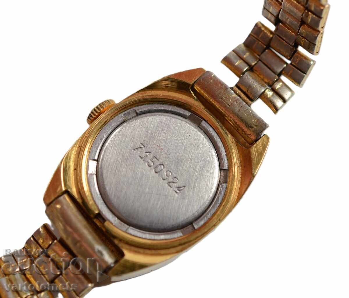 Παράδοση Γυναικείο ρολόι ZARIA ZARIA USSR με επιχρύσωση 10 Mk - λειτουργεί Παράδοση Γυναικείο ρολόι ZARIA ZARIA USSR με επιχρύσωση 10 Mk - λειτουργεί