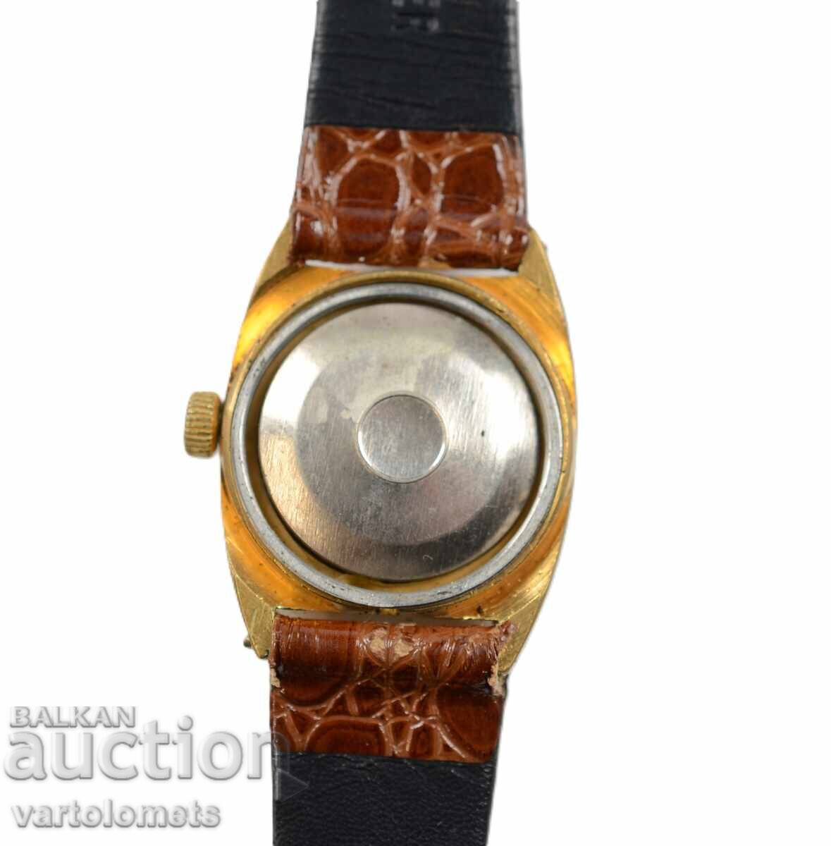 Auction  Women's watch ZARIA ZARIA USSR with gold plating 10 Mk - working