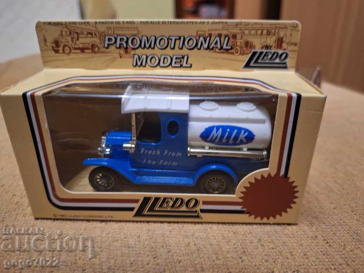 LLEDO ENGLAND Model Car LLEDO ENGLAND Model Car