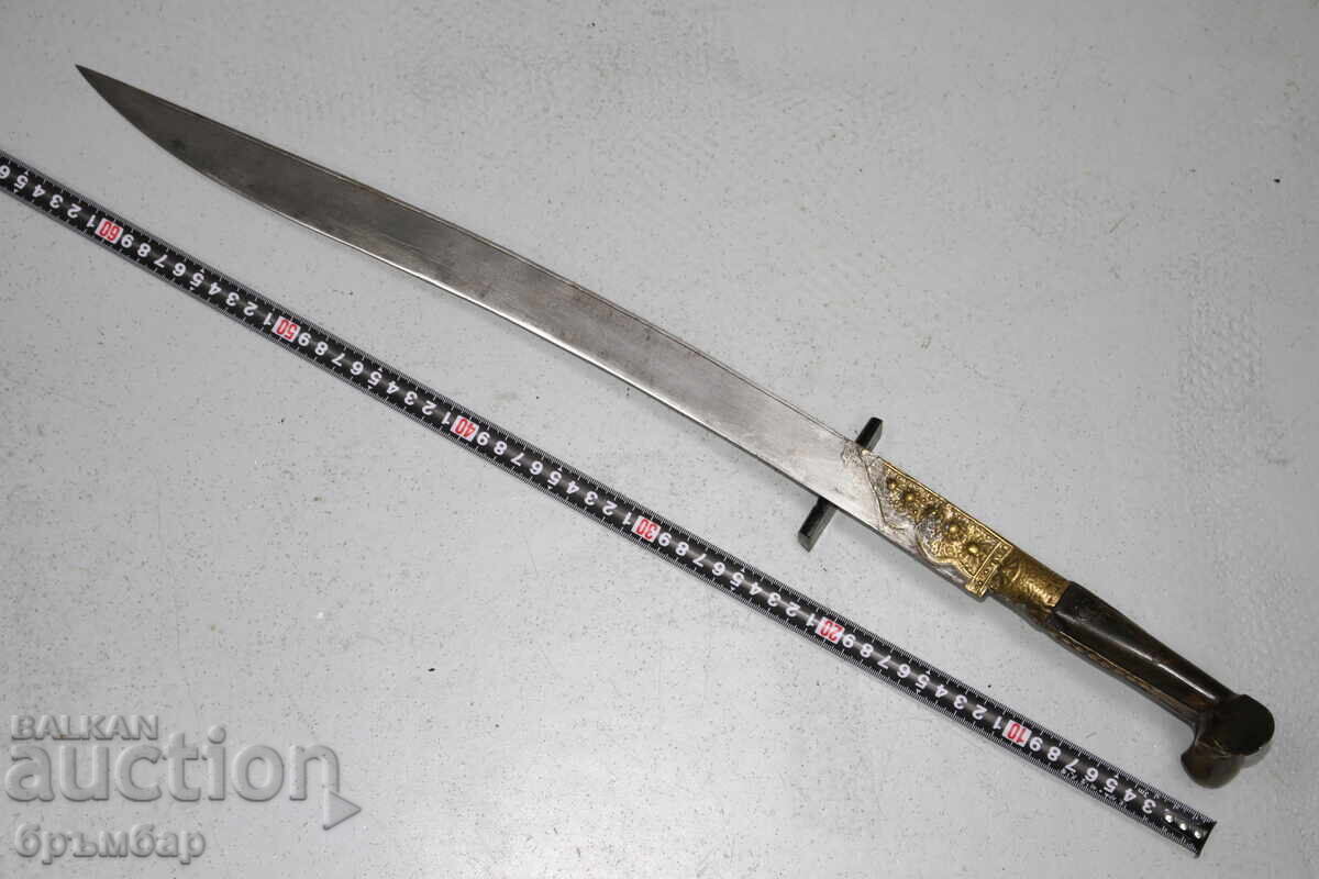 Vechi iatagan otoman turcesc balcanic. Corn maro.*1