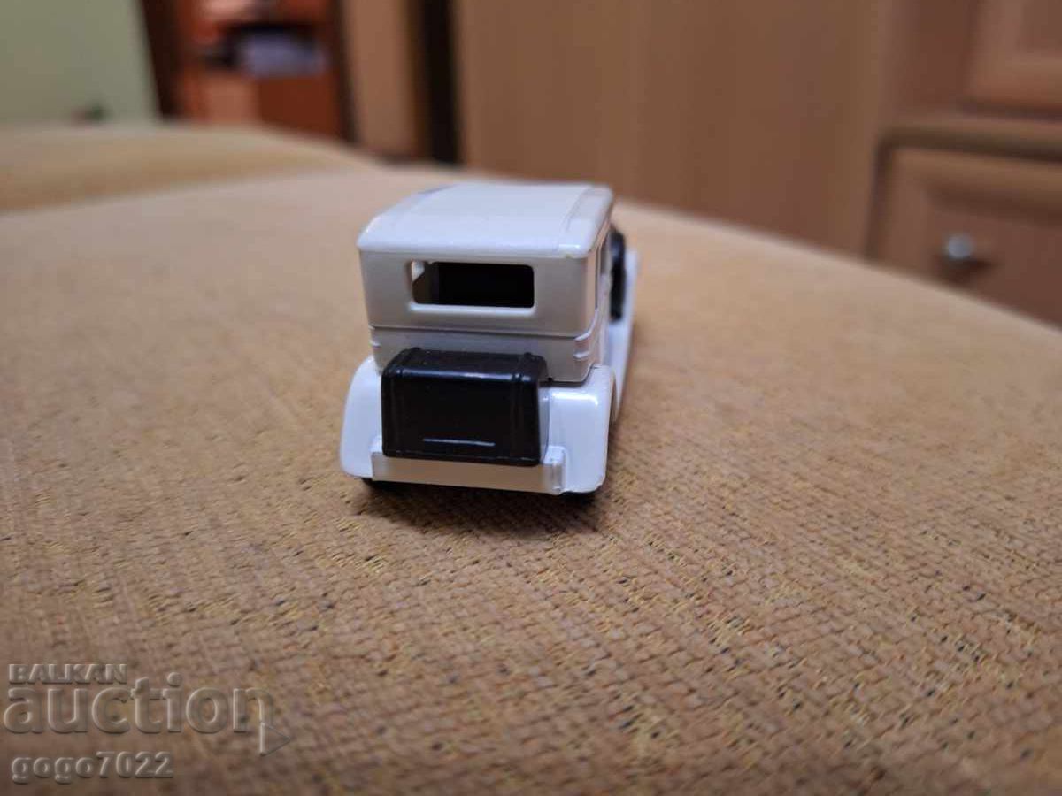 Моделче на LLEDO ENGLAND - 5 Моделче на LLEDO ENGLAND - 5