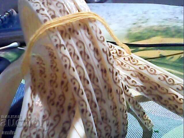 όμορφα βραχιόλια