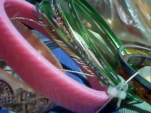 Delivery of beautiful bracelets