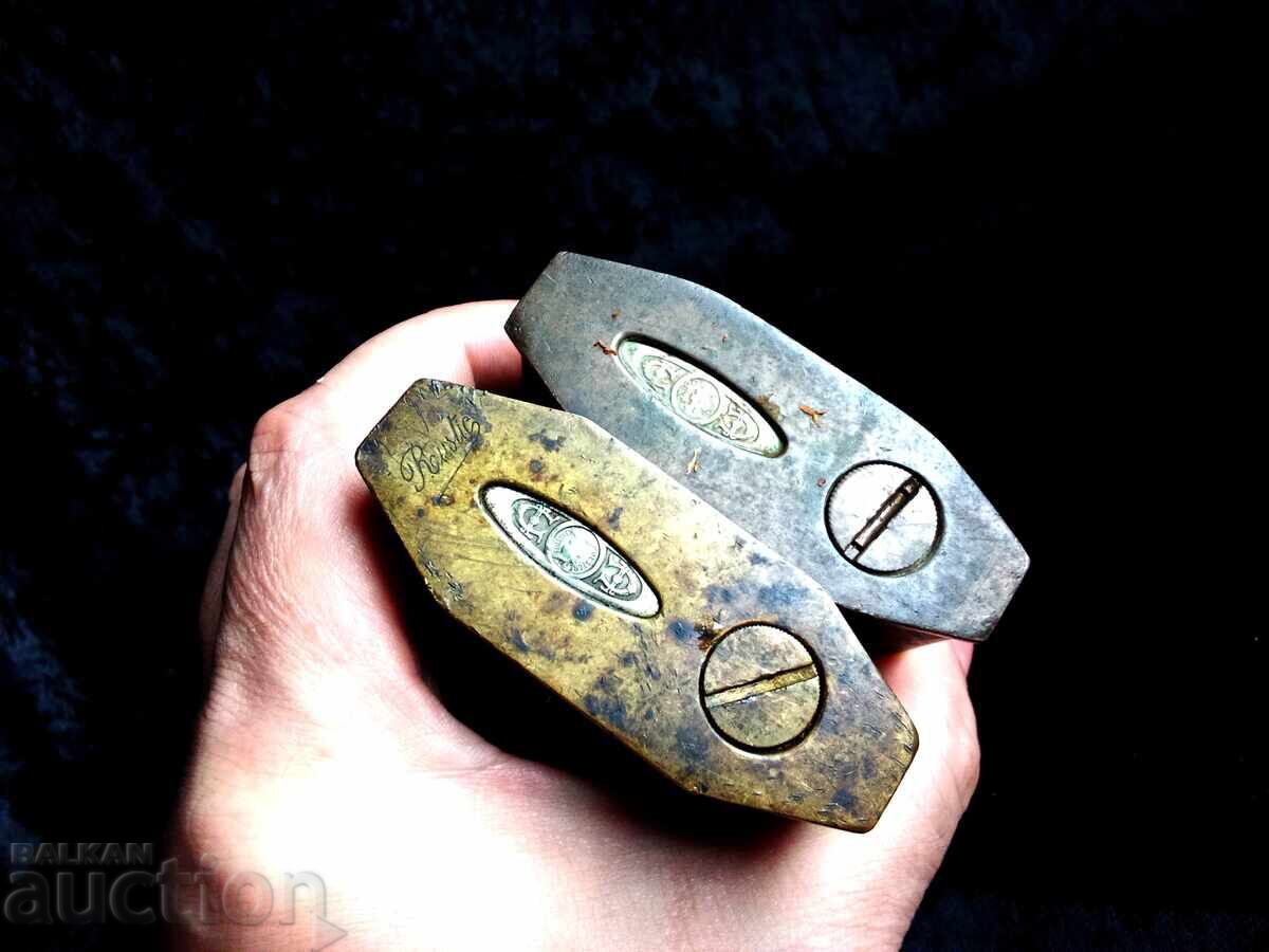 Auction  Old gasoline lighters